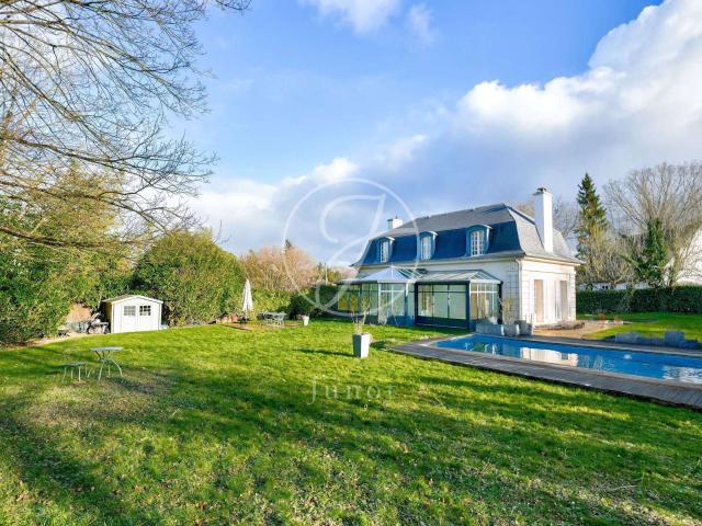 Vente maison 10 pièces L'Étang la Ville 78