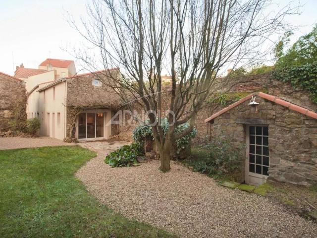 Vente maison 10 pièces Paimboeuf 44