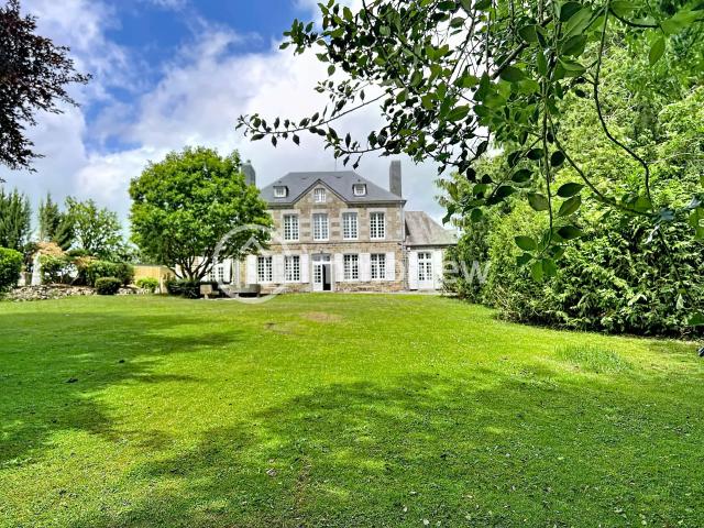 Vente maison 10 pièces Percy 50