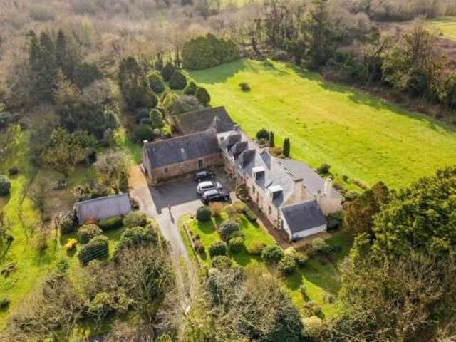 Vente maison 10 pièces Plonéour Lanvern 29