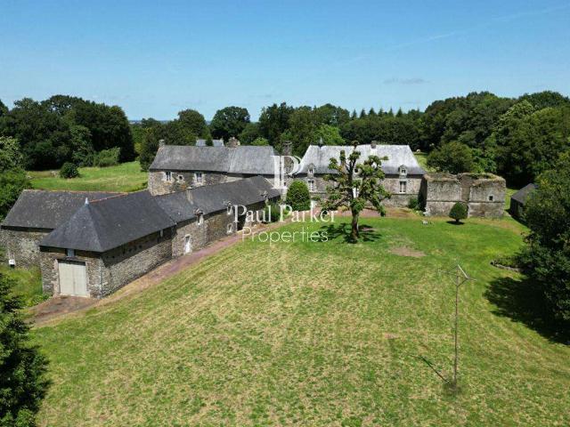 Vente maison 10 pièces Ploërmel 56