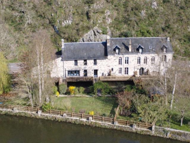 Vente maison 10 pièces Pont d'Ouilly 14