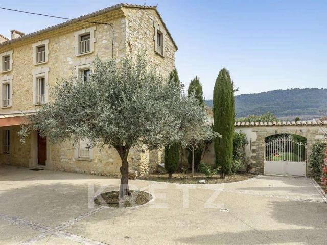 Vente maison 10 pièces Sablet 84