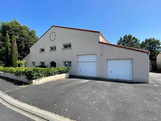 Vente maison 10 pièces Saint Macaire en Mauges 49