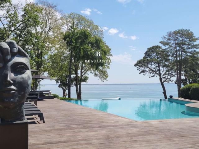Vente maison 10 pièces Saint Marc sur Mer 44