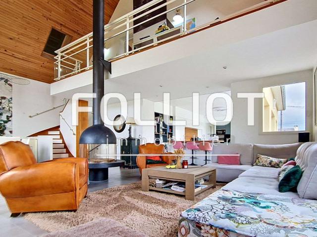 Vente maison 10 pièces Saint martin de brehal 50