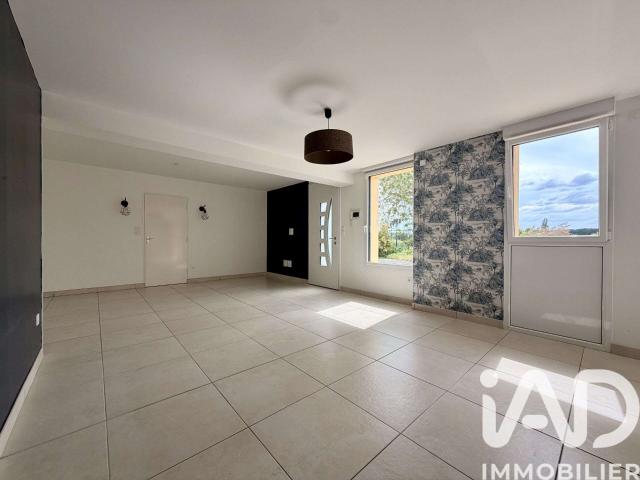 Vente maison 10 pièces Saint Mathurin sur Loire 49