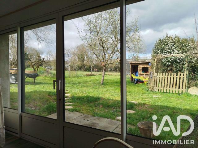 Vente maison 10 pièces Saint Aubin des Coudrais 72