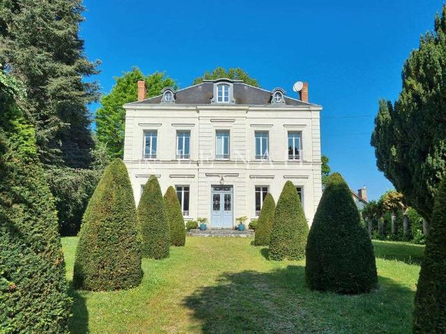Vente maison 10 pièces Saint Aignan 41