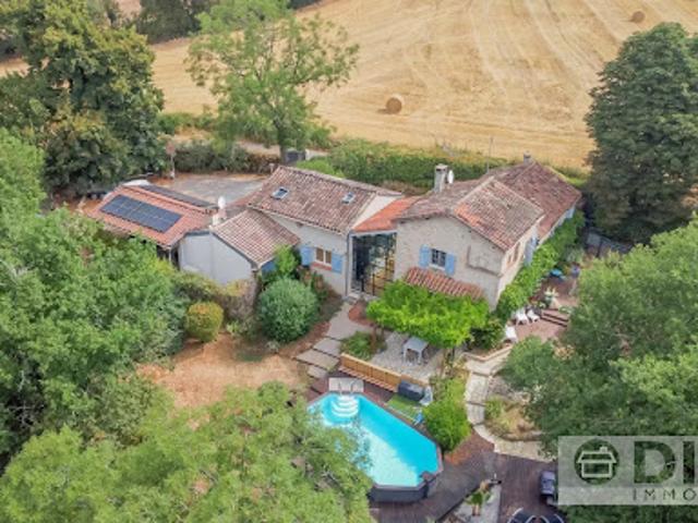 Vente Maison 10 pièces 184 m2 Saint Antonin Noble Val