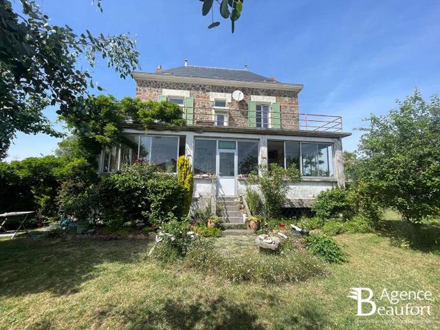 Vente maison 10 pièces Saint Gilles Croix de Vie 85