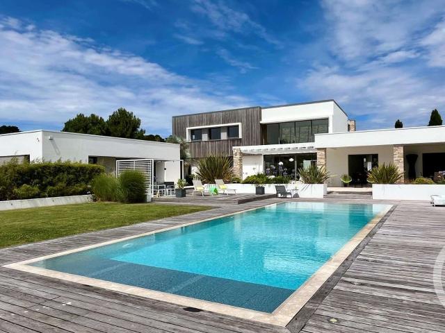 Vente maison 10 pièces Saint Hilaire de Riez 85