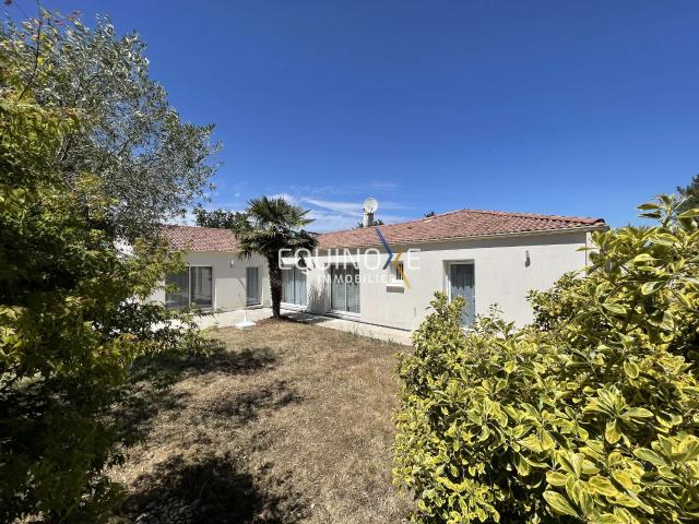 Vente maison 10 pièces Saint Philbert de Grand Lieu 44