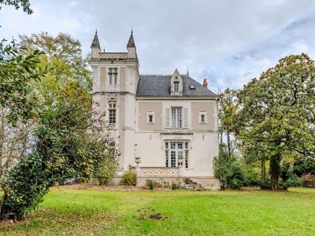 Vente maison 10 pièces Sainte Luce sur Loire 44