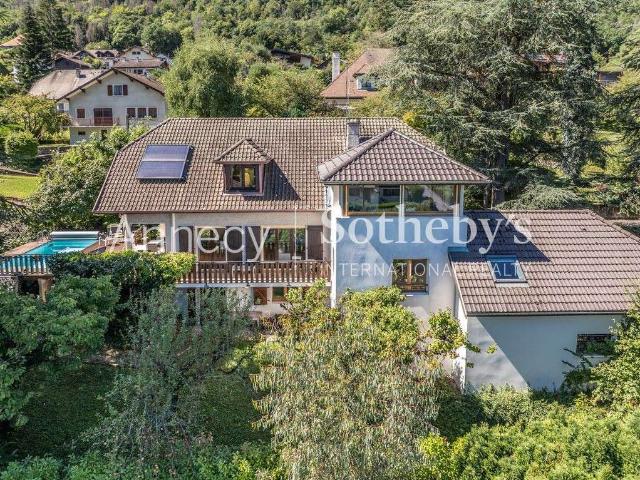 Vente maison 10 pièces Sévrier 74