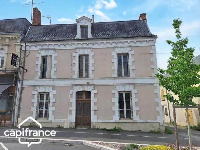 Vente maison 10 pièces Thouars 79