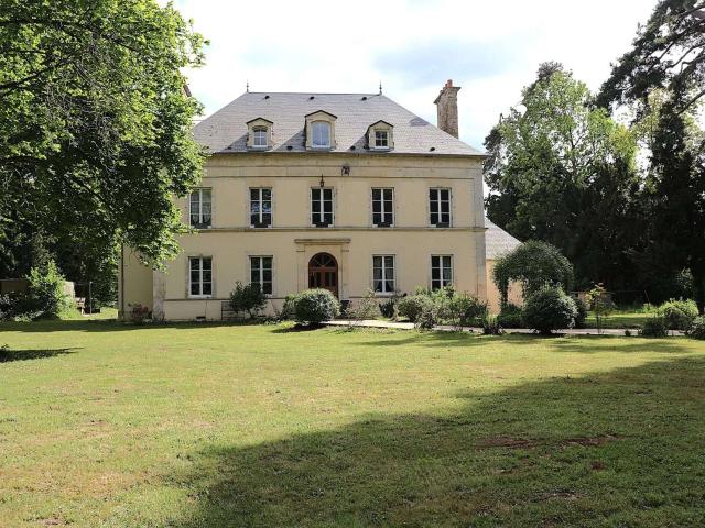 Vente maison 10 pièces Ussy 14