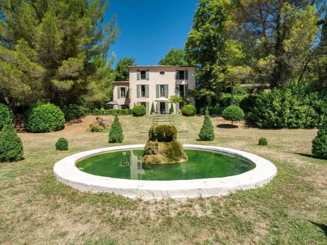 Vente maison 10 pièces Valensole 04