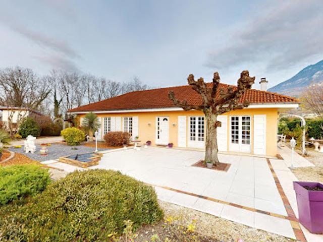 Vente Maison 10 pièces 145 m2 Mouxy