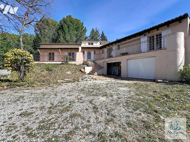 Vente Maison 10 pièces 151.59 m2 Eguilles