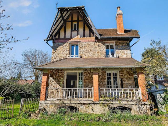 Vente Maison 10 pièces 160 m2 La Celle Saint Cloud