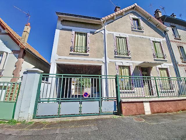 Vente Maison 10 pièces 167 m2 Cachan