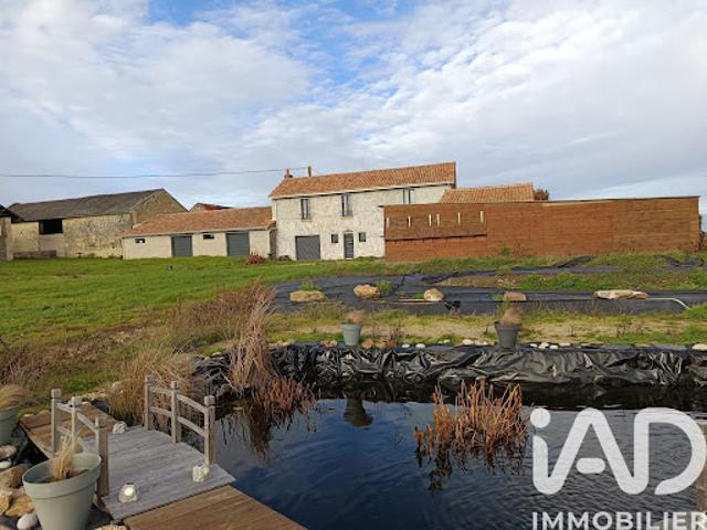 Vente Maison 10 pièces 167 m2 Loudun
