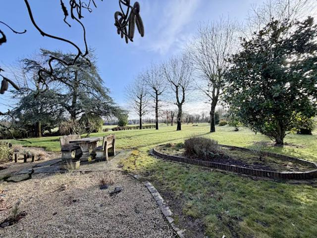 Vente Maison 10 pièces 165.38 m2 La Landec