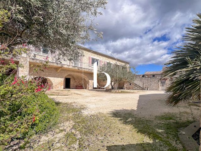 Vente Maison 10 pièces 170 m2 Orgnac l'Aven