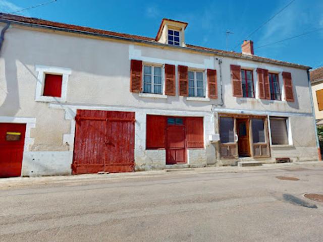 Vente Maison 10 pièces 172 m2 Brinon sur Beuvron
