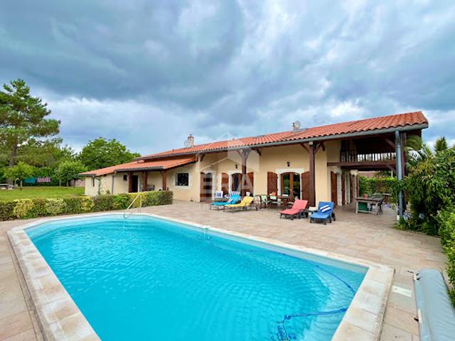Vente Maison 10 pièces 178 m2 Labastide d'Armagnac