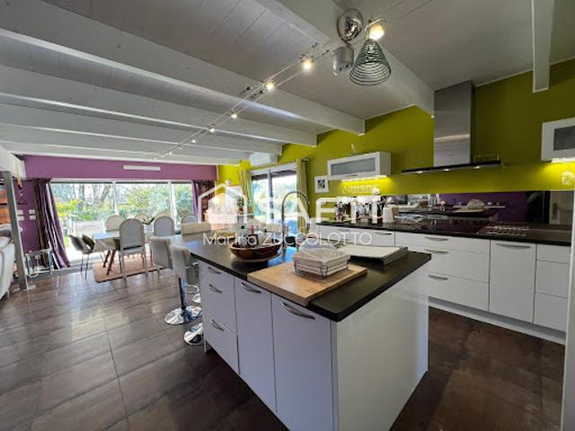 Vente Maison 10 pièces 178 m2 Néant sur Yvel