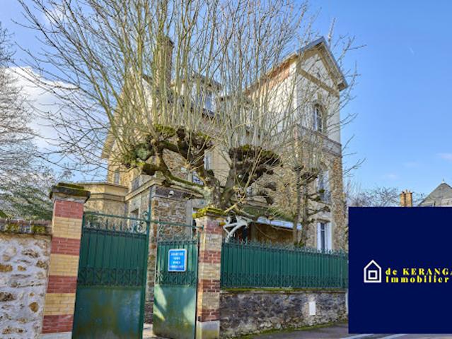 Vente Maison 10 pièces 179 m2 Sceaux