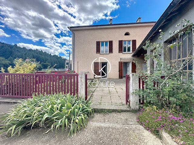 Vente Maison 10 pièces 183 m2 Tarare