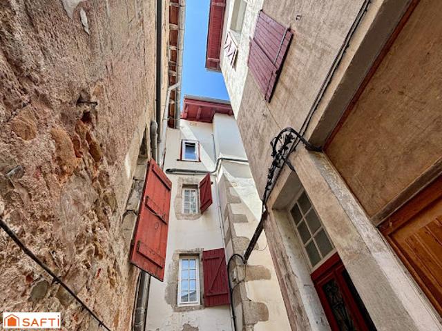 Vente Maison 10 pièces 183 m2 Saint Jean de Luz