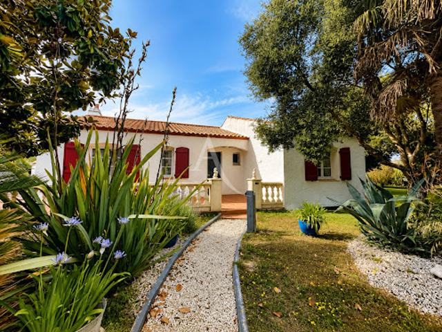 Vente Maison 10 pièces 180 m2 Le Fenouiller
