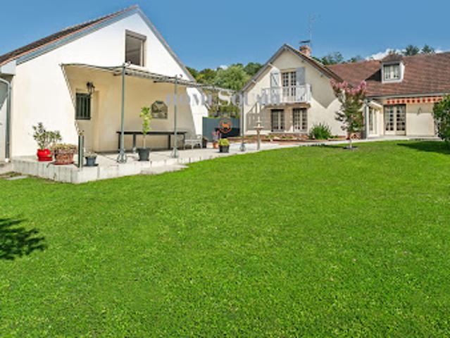 Vente Maison 10 pièces 193 m2 Gouvieux
