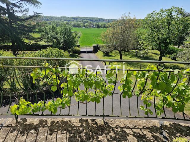 Vente Maison 10 pièces 197 m2 Iteuil