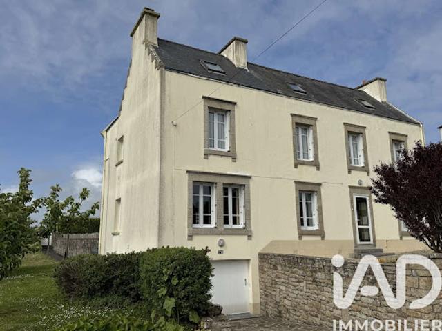 Vente Maison 10 pièces 196 m2 Plouhinec