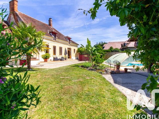 Vente Maison 10 pièces 199 m2 Agnetz