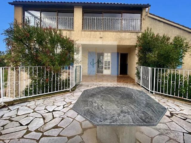 Vente Maison 10 pièces 130 m2 Tulette