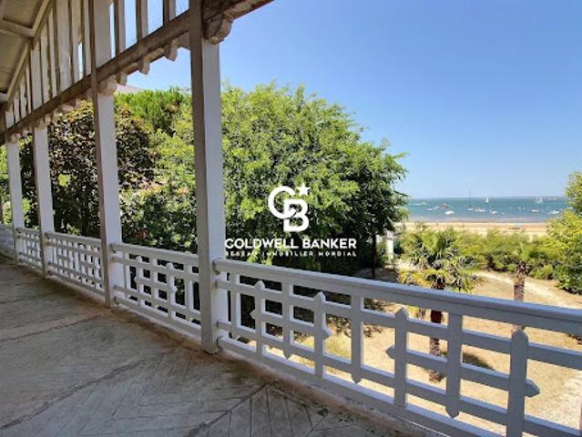 Vente Maison 10 pièces 240 m2 Arcachon