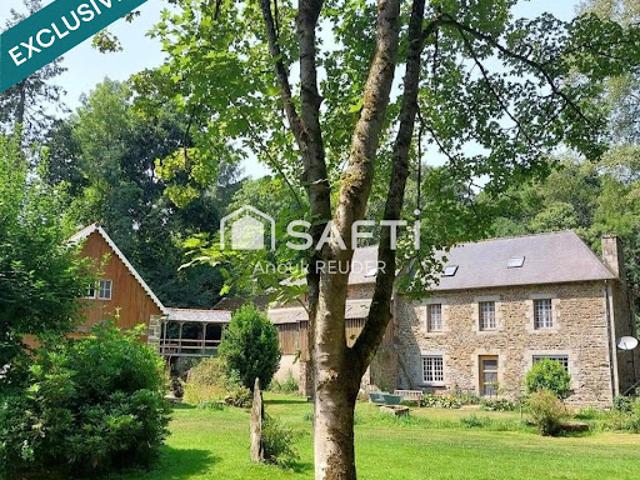Vente Maison 10 pièces 240 m2 Goudelin