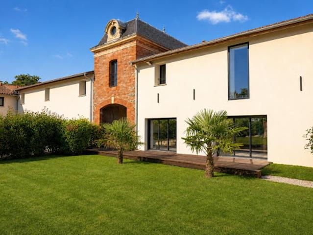 Vente Maison 10 pièces 240 m2 Muret