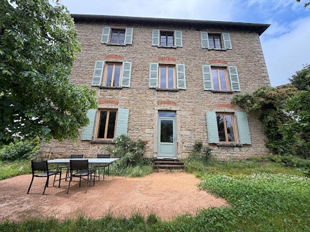 Vente Maison 10 pièces 240 m2 Limonest