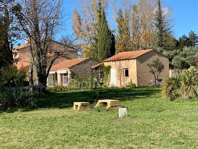 Vente Maison 10 pièces 240 m2 Saint Quentin la Poterie