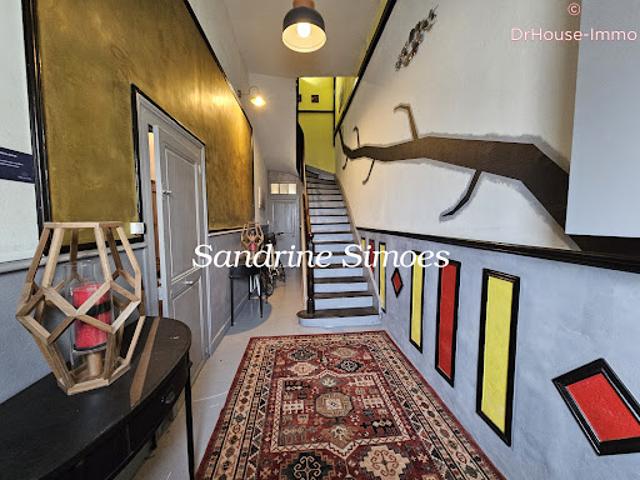 Vente Maison 10 pièces 242 m2 Montmorillon