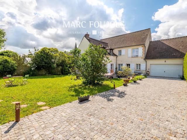 Vente Maison 10 pièces 245 m2 Chamant