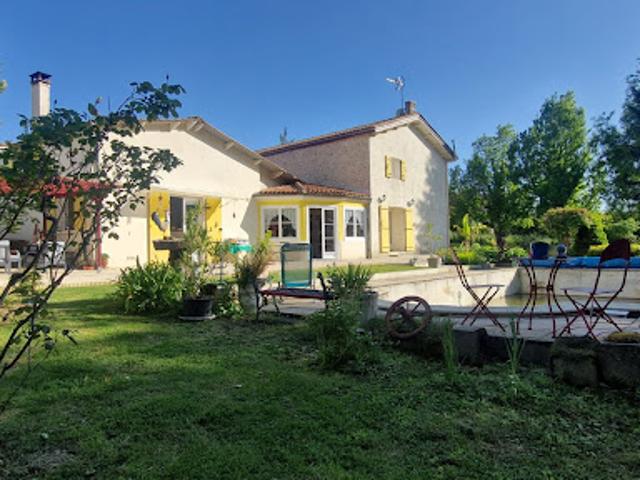 Vente Maison 10 pièces 253 m2 Les Eglises d'Argenteuil