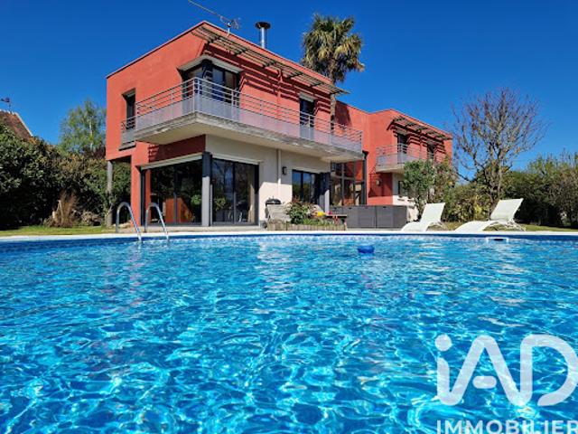Vente Maison 10 pièces 250 m2 Bailly Romainvilliers